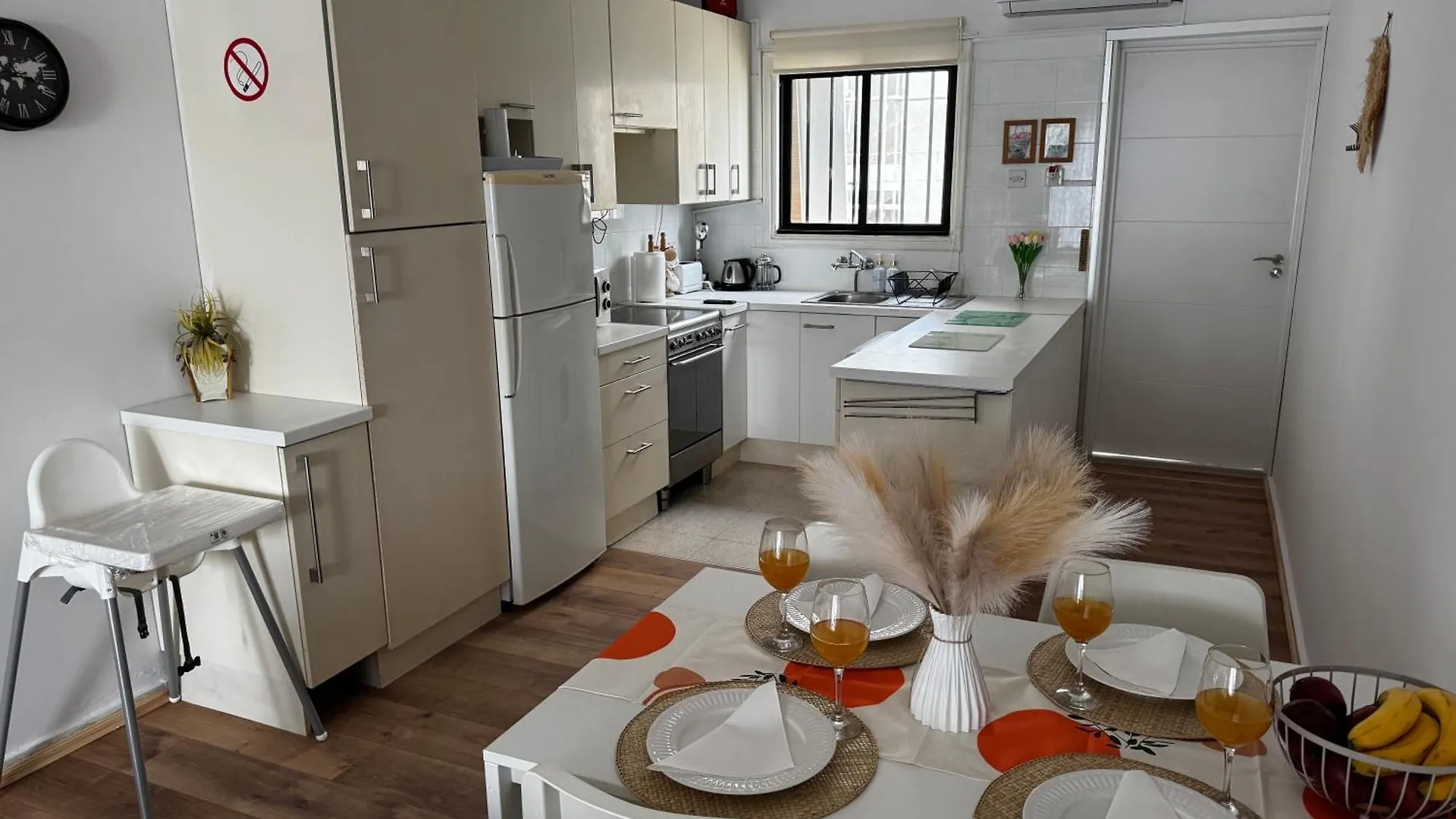 Theodoros Apt. 408 بروتاراس قبرص